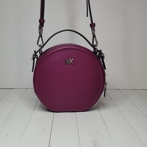 Michael Kors Canteen Delaney Crossbody